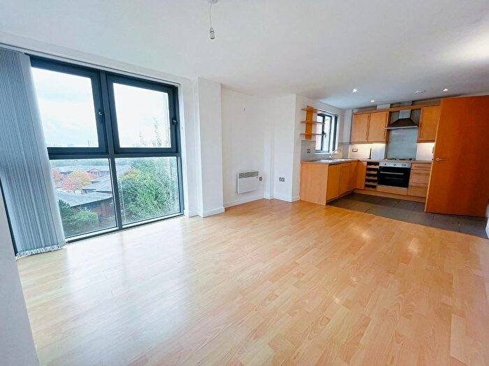 2 Bedroom Flat To Rent In Velocity North, City Walk, Leeds, LS11