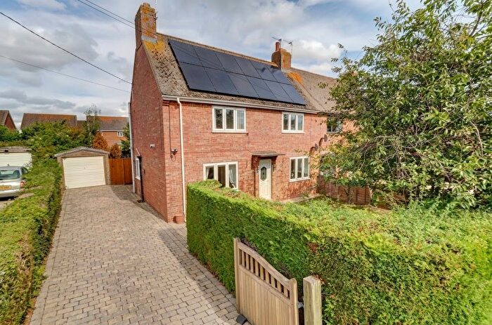 3 Bedroom Semi-Detached House For Sale In Thame Road, Towersey, Thame, Oxfordshire, OX9