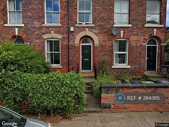 4 Bedroom Terraced House To Rent In Park Terrace, Leeds, LS6