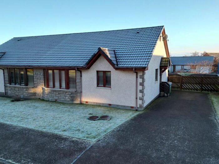 3 Bedroom Semi-Detached Bungalow For Sale In Bishops Drive, Scrabster, Thurso, KW14