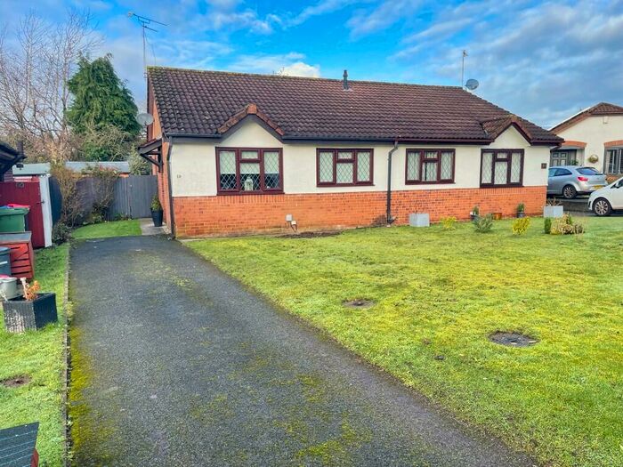 2 Bedroom Semi-Detached Bungalow To Rent In Barnbrook Close, Winsford, Cheshire, CW7