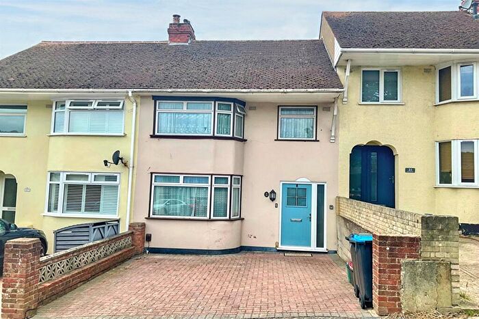 3 Bedroom Terraced House For Sale In Old Park Hill, Dover, CT16