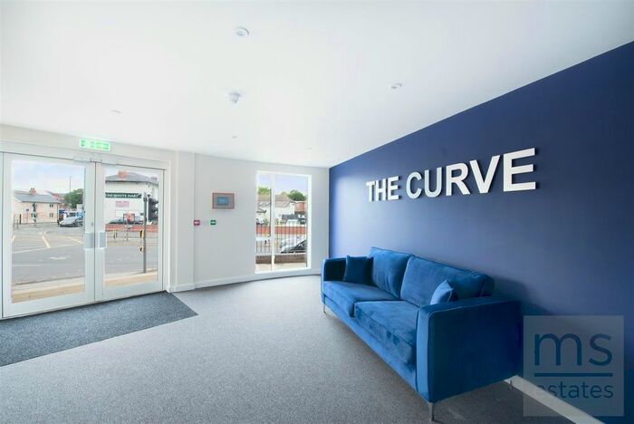 2 Bedroom Flat To Rent In The Curve, Gregory Street, Lenton, Nottingham, NG7