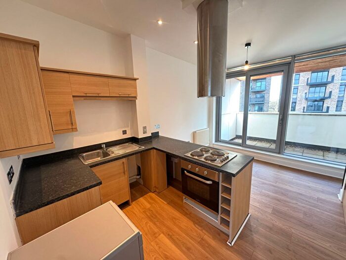 2 Bedroom Flat To Rent In Highbridge Road, Barking, IG11