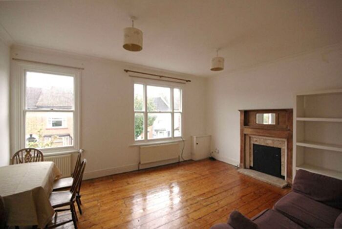 1 Bedroom Flat To Rent In Sotheron Road, Watford, WD17