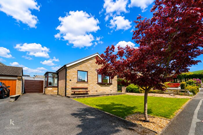 3 Bedroom Bungalow For Sale In Barnwood Crescent, Earby, Barnoldswick, BB18