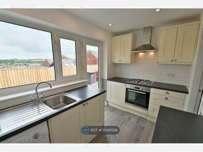 2 Bedroom Bungalow To Rent In Openshaw Drive, Blackburn, BB1