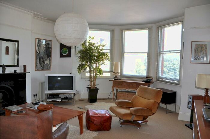 1 Bedroom Apartment To Rent In Dulwich Road, London, SE24