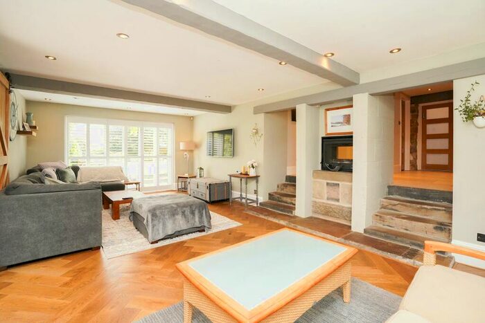 5 Bedroom Detached House For Sale In Fulwood Lane, Sheffield, S10