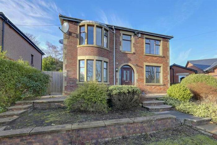 5 Bedroom Detached House To Rent In Bankside Lane, Bacup, Rossendale, OL13