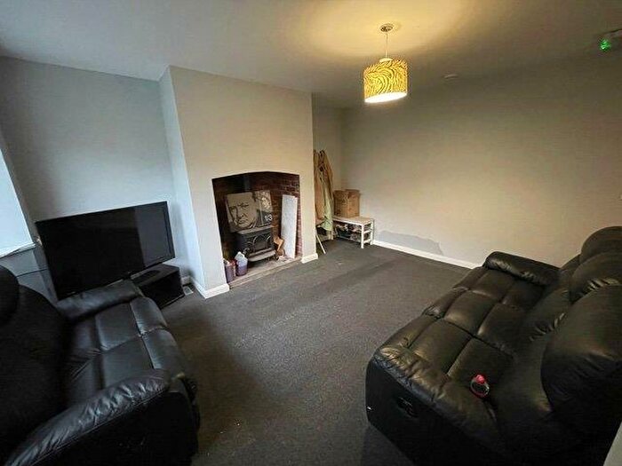 1 Bedroom Semi-Detached House To Rent In Whinney Hill, Durham City, DH1