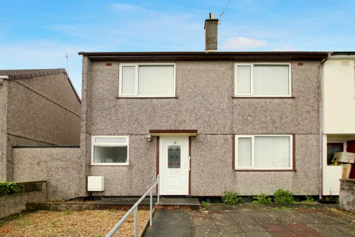 3 Bedroom Terraced House To Rent In Maker View, Stoke, Plymouth, PL3