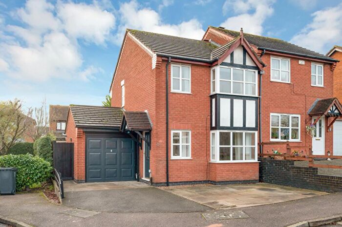 3 Bedroom Semi Detached House To Rent In Meadowsweet Close, Melton Mowbray, LE13