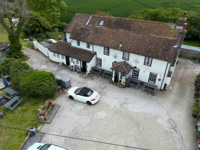 5 Bedroom Detached House For Sale In Pickney Bush Lane, Romney Marsh, TN29