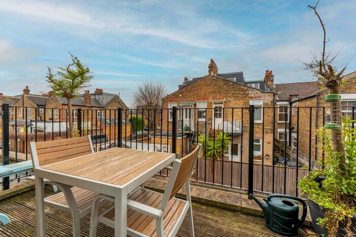3 Bedroom Maisonette To Rent In St. Elmo Road, London, W12