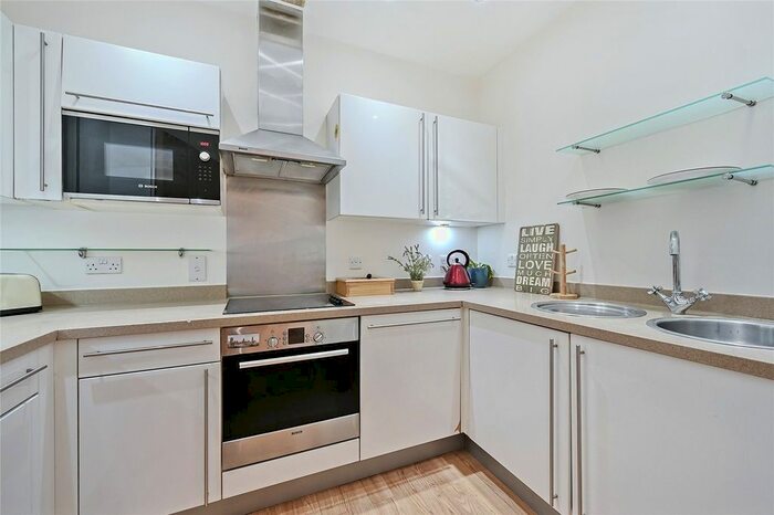 3 Bedroom Flat To Rent In Westminster Green, Dean Ryle Street, Westminster, London, SW1P