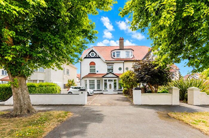 6 Bedroom Detached House For Sale In St. Davids Road, Llandudno, Conwy, LL30