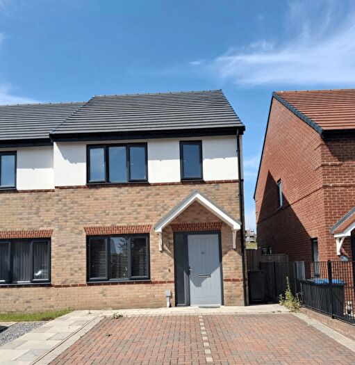 3 Bedroom Semi-Detached House To Rent In Milburn Close, Easington, Peterlee, SR8