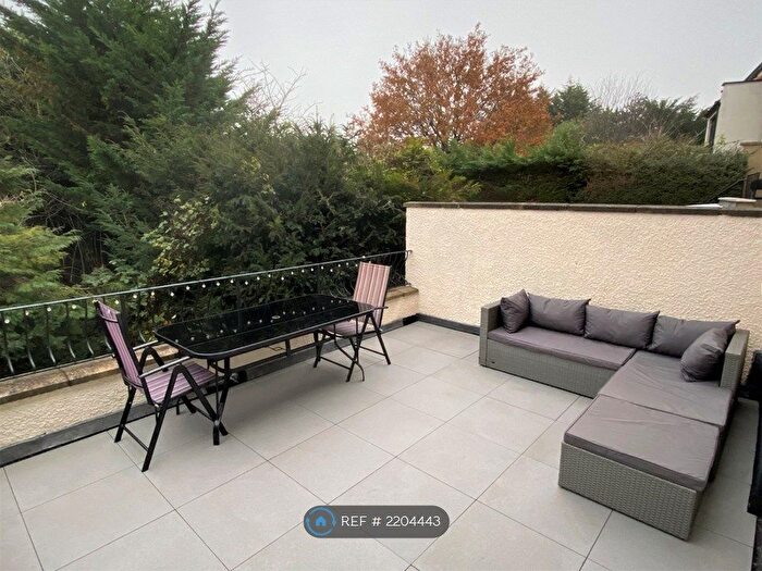 1 Bedroom Flat To Rent In Valleyfield Road, London, SW16