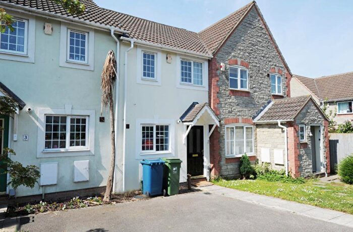 2 Bedroom Terraced House For Sale In Greater Leys, East Oxford, OX4