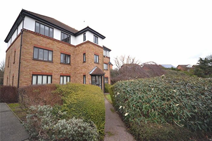 2 Bedroom Apartment To Rent In Kerby Rise, Chelmsford, Essex, CM2