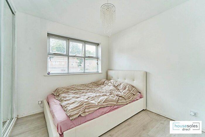 5 Bedroom Detached House For Sale In Keble Grove, Walsall, WS1