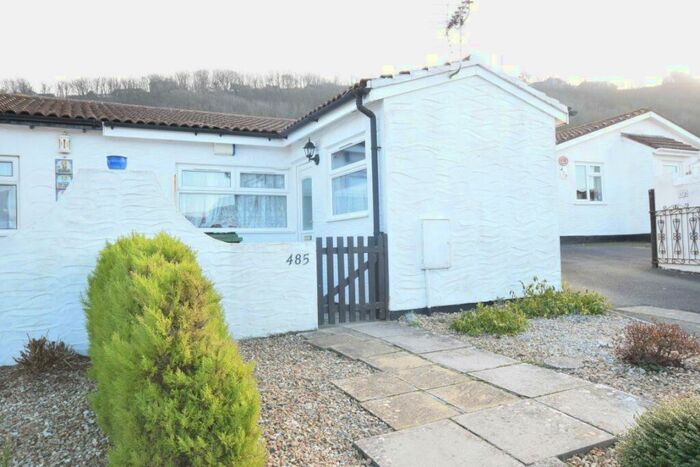 2 Bedroom Bungalow To Rent In Kingsley Park, Westward Ho!, EX39