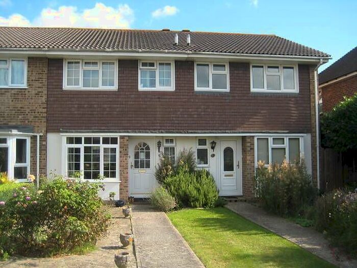 3 Bedroom End Of Terrace House To Rent In Nyetimber Lane, Bognor Regis, PO21