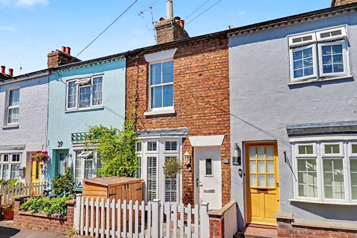 2 Bedroom Terraced House For Sale In Southbank, Thames Ditton, KT7