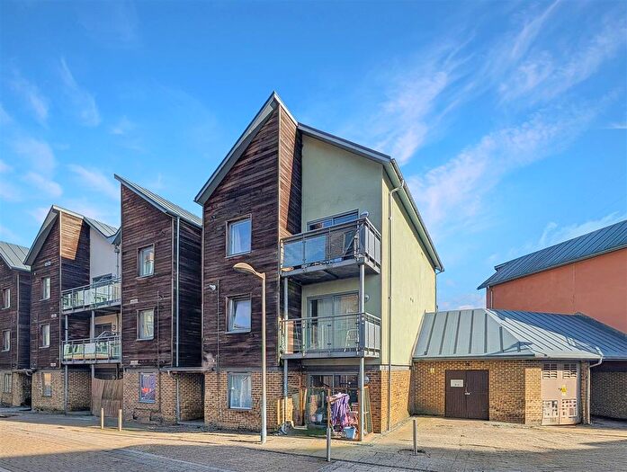 1 Bedroom Flat To Rent In Quayside Drive, Colchester, CO2