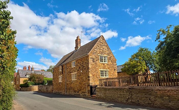 3 Bedroom Detached House To Rent In Ecton, Northampton, Northamptonshire, NN6