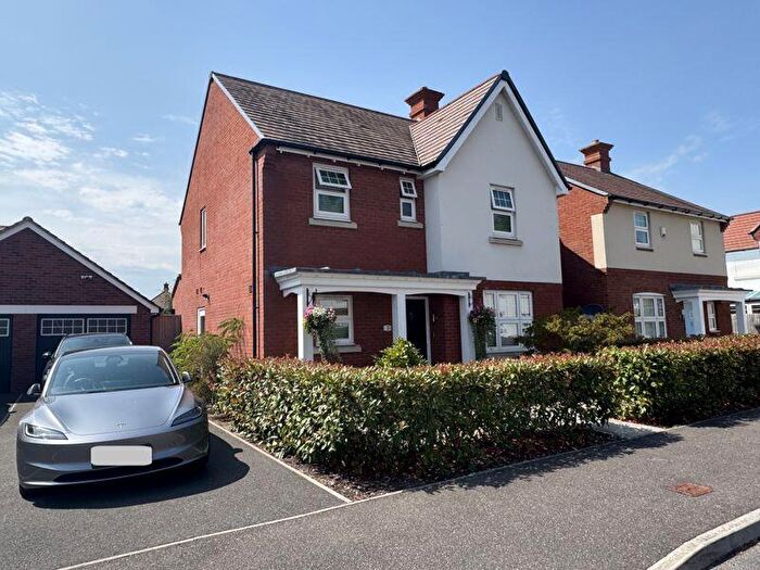 4 Bedroom Detached House For Sale In Westerman Way, Wareham, BH20