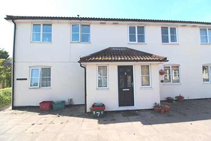 1 Bedroom Flat For Sale In Jacobs Court, High Street, Brightlingsea, Essex, CO7
