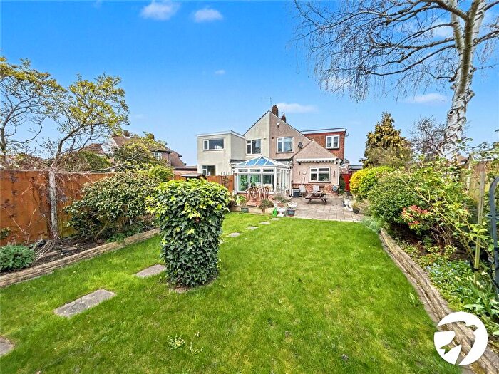 4 Bedroom Semi-Detached House For Sale In Warren Road, Sidcup, Kent, DA14