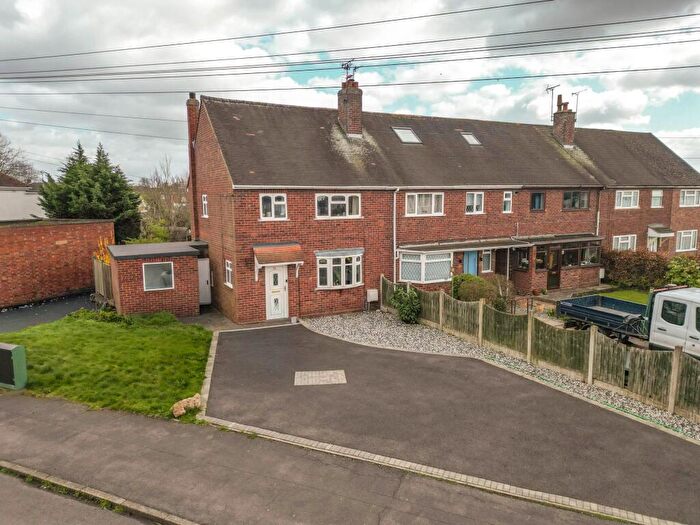 3 Bedroom Terraced House For Sale In Brading Road, Nuneaton, CV10