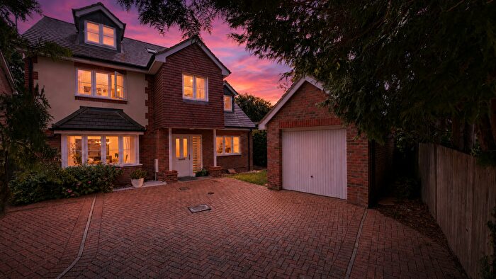 4 Bedroom Detached House For Sale In Private Road, Caterham, Surrey, CR3