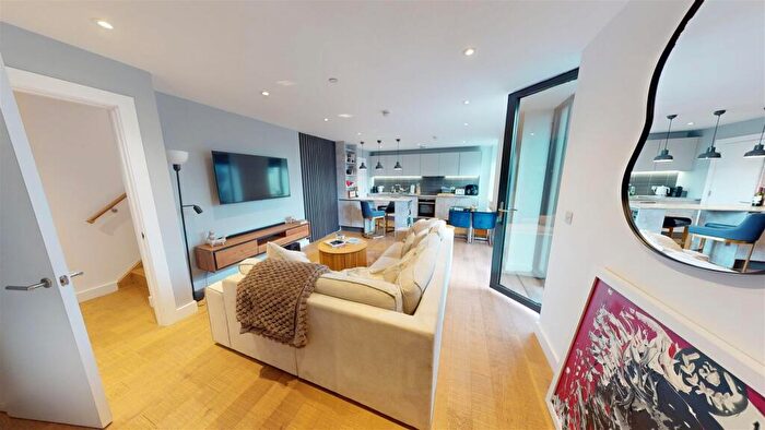 3 Bedroom Apartment For Sale In New Little Mill, Radium Street, Manchester, M4
