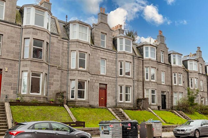 1 Bedroom Flat To Rent In Victoria Road, Torry, Aberdeen, AB11