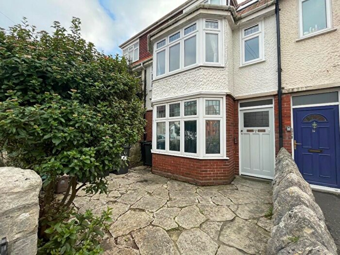 2 Bedroom Flat To Rent In Kings Road West, Swanage, Dorset, BH19