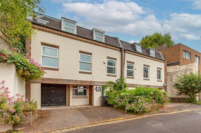 6 Bedroom House For Sale In Dove Street, Bristol, BS2