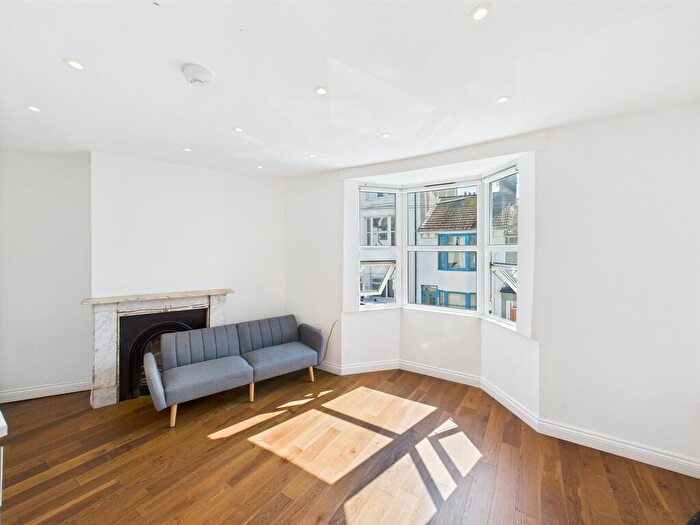 2 Bedroom Flat To Rent In Islingword Road, Brighton, BN2