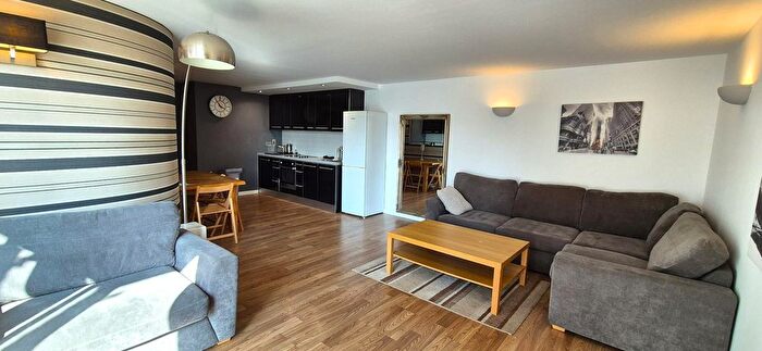 2 Bedroom Flat To Rent In Central Quarter, West Point, Leeds, LS1