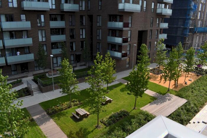 1 Bedroom Flat To Rent In Abbott Road, London, E14