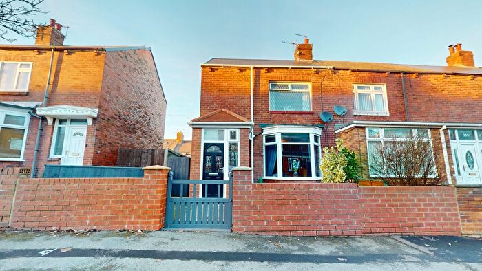 3 Bedroom End Terrace House For Sale In Coleridge Avenue, South Shields, NE33