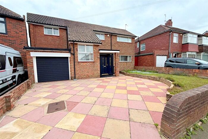 3 Bedroom Detached House For Sale In Solway Avenue, Cullercoats, NE30