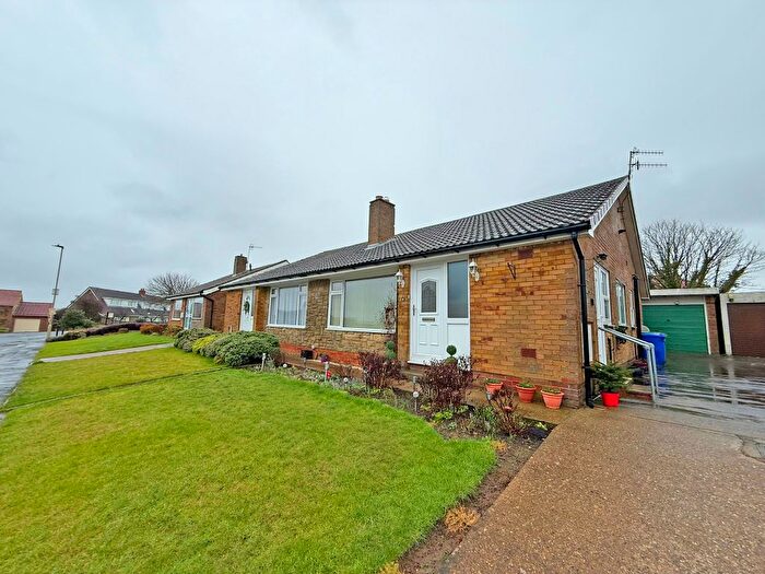 3 Bedroom Semi Detached Bungalow For Sale In Osgodby Hall Road, Scarborough, YO11