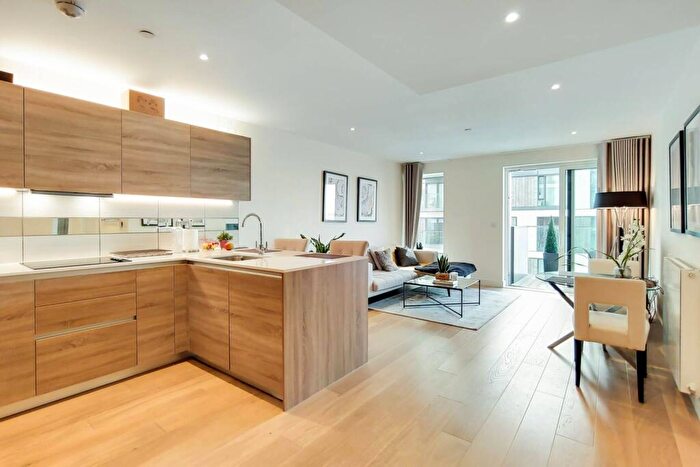 2 Bedroom Flat For Sale In Hampton Apartments, Woolwich Riverside, London, SE18
