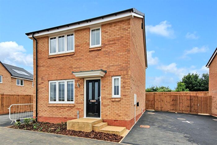 3 Bedroom Detached House To Rent In Sickle Drive, Wellingborough, NN8