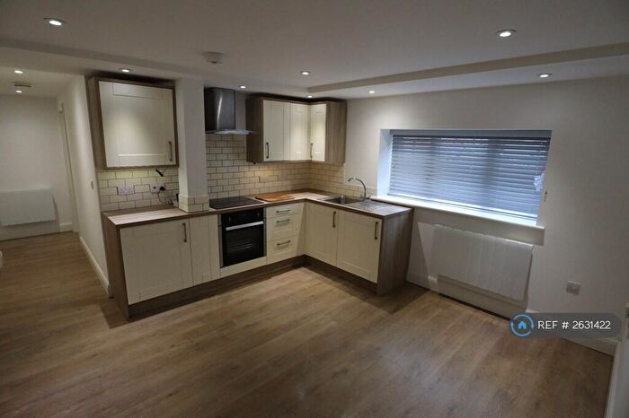 1 Bedroom Flat To Rent In Grayton House, Eastleigh, SO50