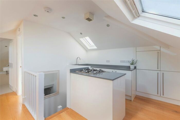 1 Bedroom Flat To Rent In Church Road, Richmond, Surrey, TW10